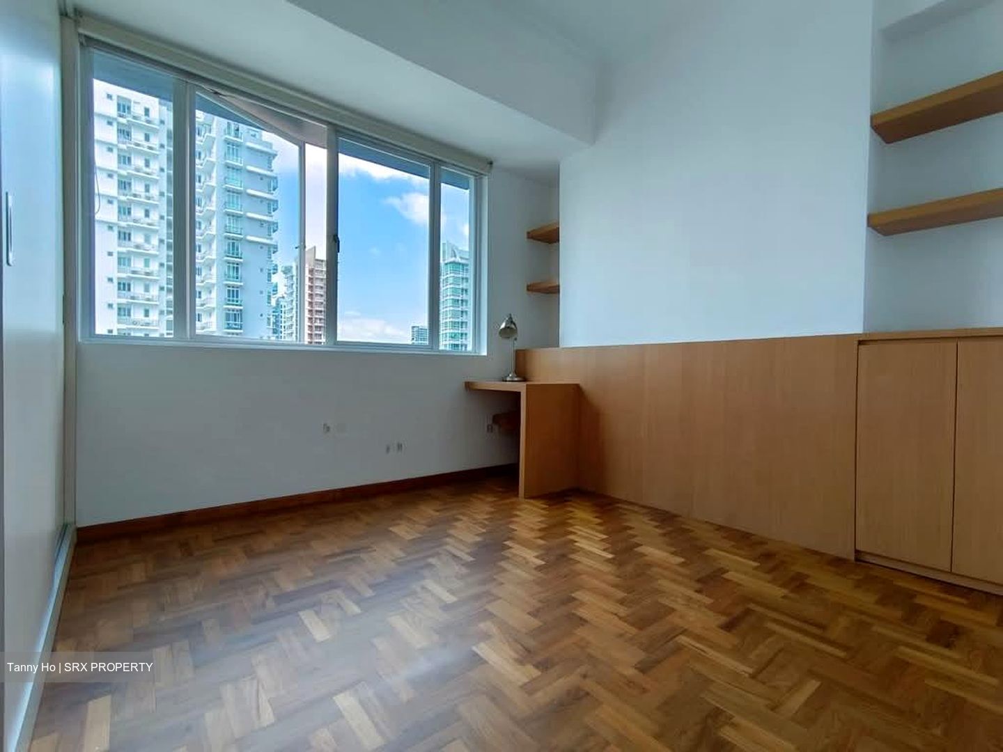 Monarchy Apartments (D11), Apartment #576718821